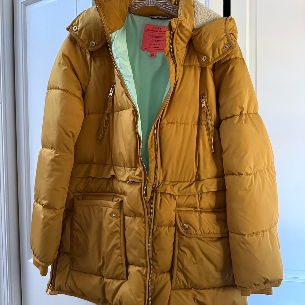 J.crew Puffer Jacket with Hood - size Medium